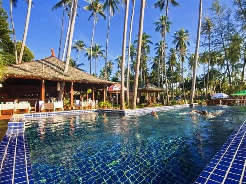 Lipa Bay Resort Lipa Noi Esterno foto