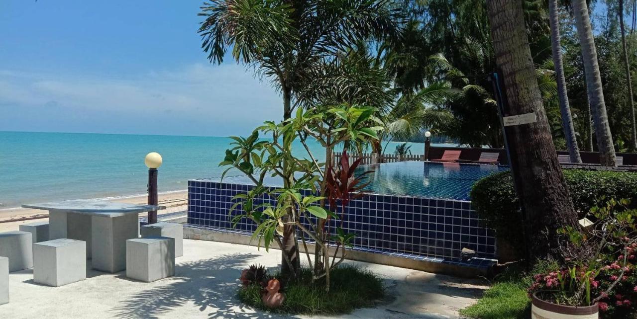 Lipa Bay Resort Lipa Noi Esterno foto