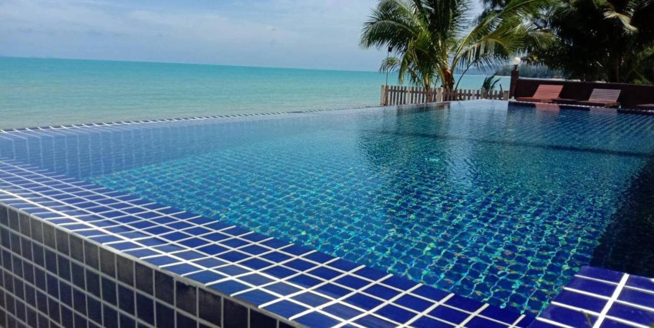 Lipa Bay Resort Lipa Noi Esterno foto