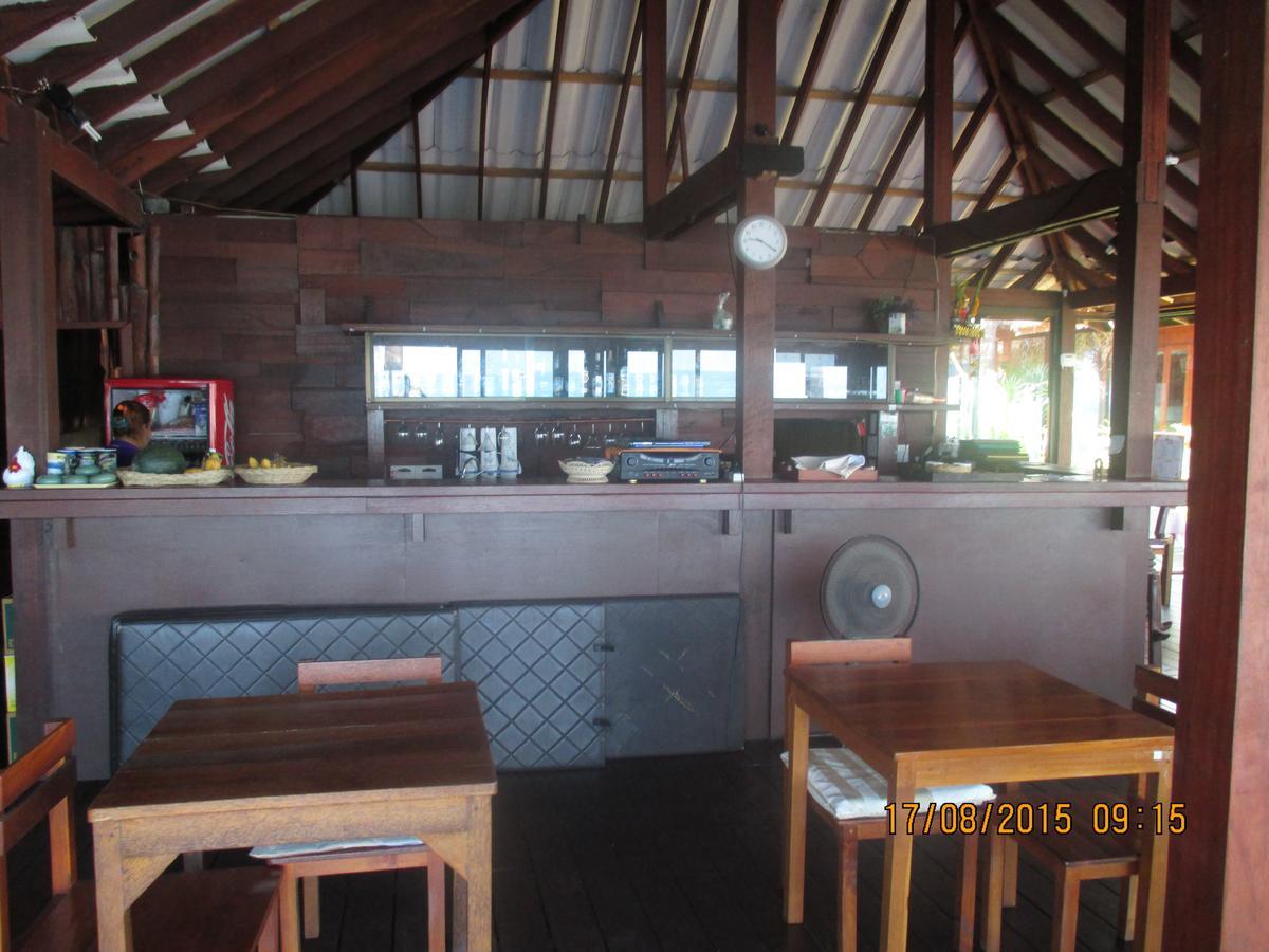 Lipa Bay Resort Lipa Noi Esterno foto